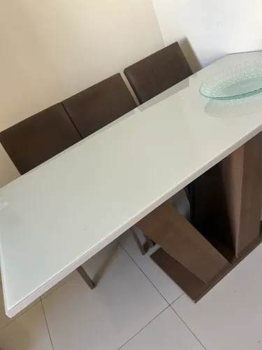 Mesa 6 Cadeiras tampo de Vidro