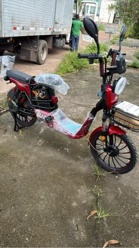 Bicicleta Elétrica NOVA 4 dias de uso