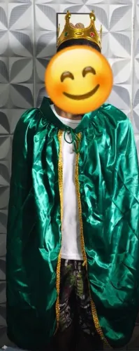 Vende-se uma fantasia para o são João