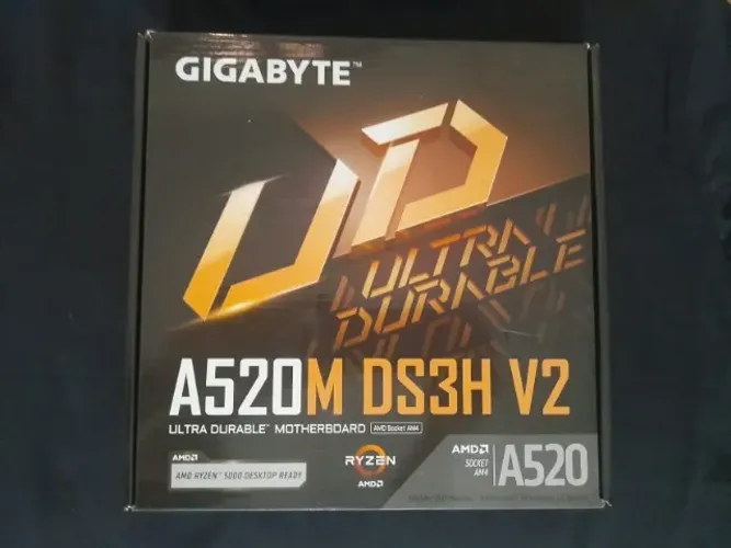 Placa-Mãe Gigabyte A520M DS3H V2 - Nunca Usada!