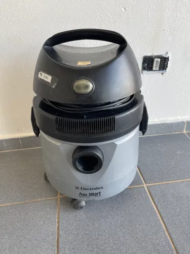 Aspirador de pó e água A10 smart Electrolux