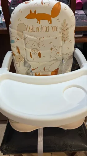 CADEIRA DE ALIMENTAÇÃO 