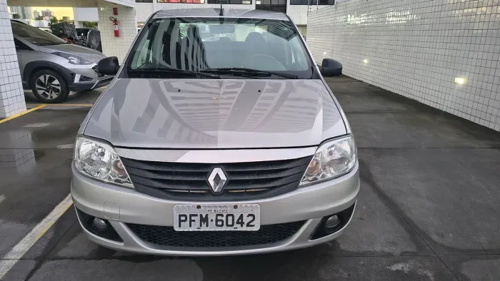 Renault Logan Expression Hi-flex 1.6 8V 4P 2012