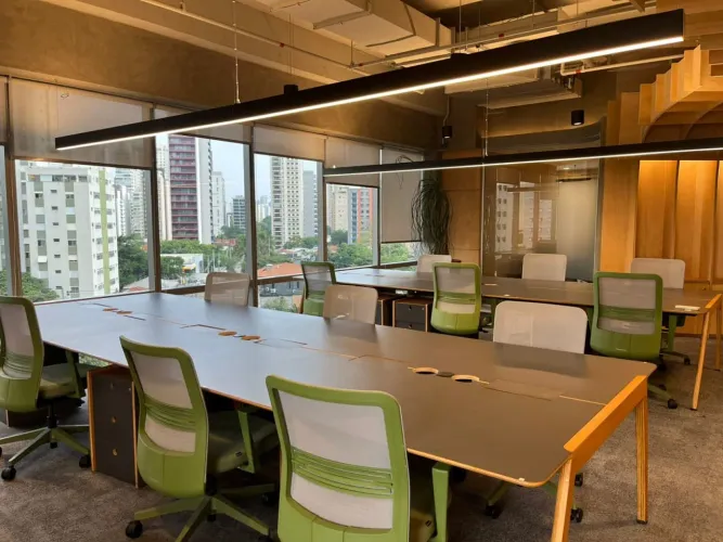 Sala comercial na Avenida Brigadeiro Faria Lima, 4509 - Conjunto 64  360 m²