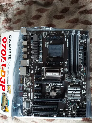 Placa Mãe Gigabyte 970A-D3P AM3
