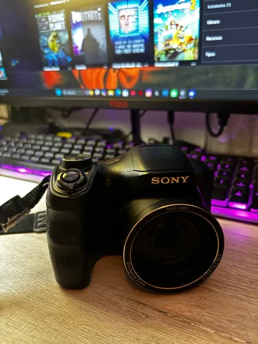 Sony Cyber-shot DSC-H100