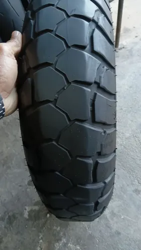 Pneu p/ gs1200 bmw, cb300r, er6n, xj6, cb500x, cb500f etc..