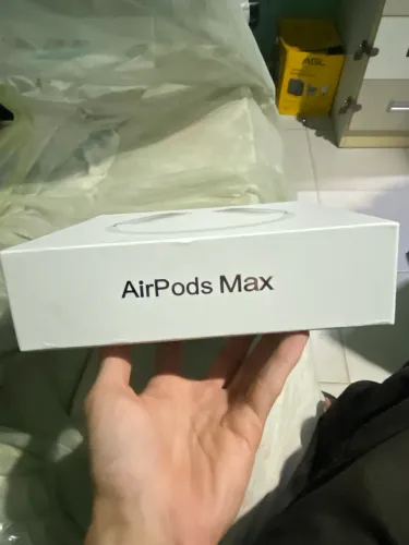 AirPods Max