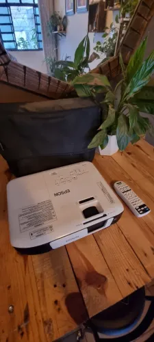 Projetor EPSON PowerLite S41+