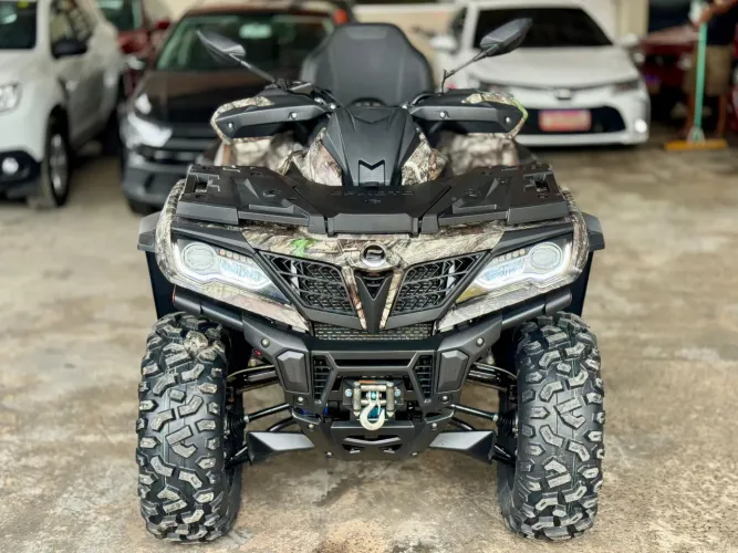 Quadriciclo Cforce 1000cc 2024 com 630Km rodados!