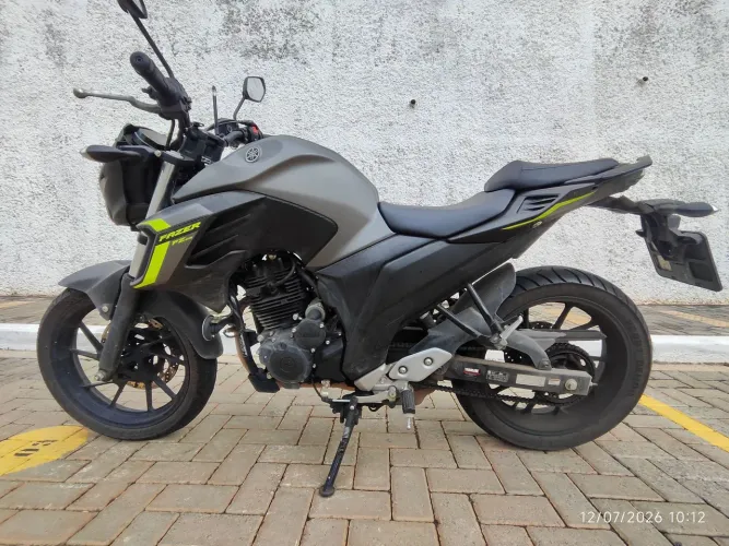 Yamaha Fazer 250