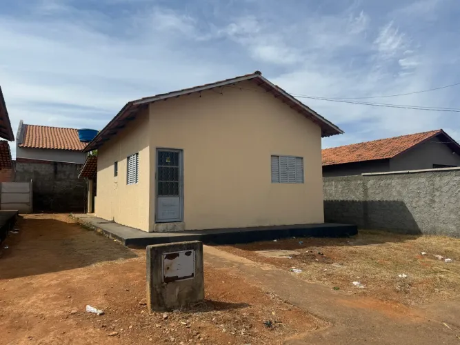 ÁGIO BARATO DE CASA EM GOIANIRA