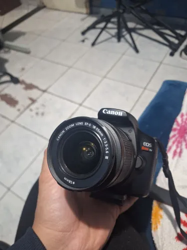 Camera CANON T6 REBEL + Lente 18-55m (SOMENTA VENDA)