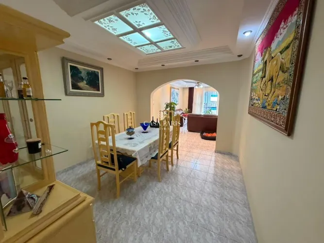 Apartamento com 3 dormitórios e vista mar à venda na Ocian, Praia Grande/SP