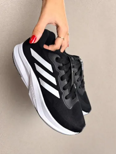 ADIDAS STRIDE 