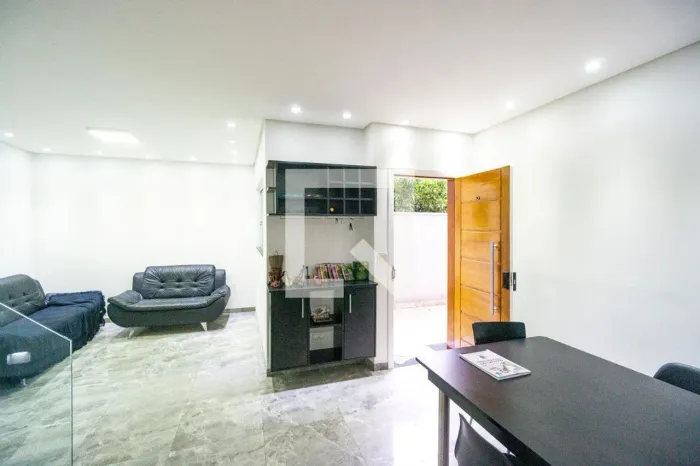 Casa à Venda - Vila Carrão, 3 Quartos, 118 m2