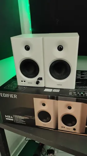 MONITOR DE ÁUDIO EDIFIER MR4 42W RMS BRANCO