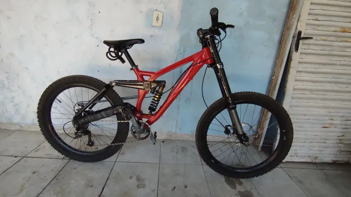 kona stab deluxe downhill 