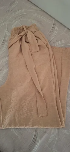Calça bege