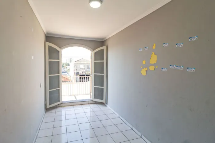 Sala comercial na Avenida Otacílio Tomanik, 943 10 m²