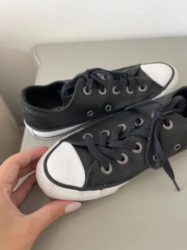 Tênis All star couro