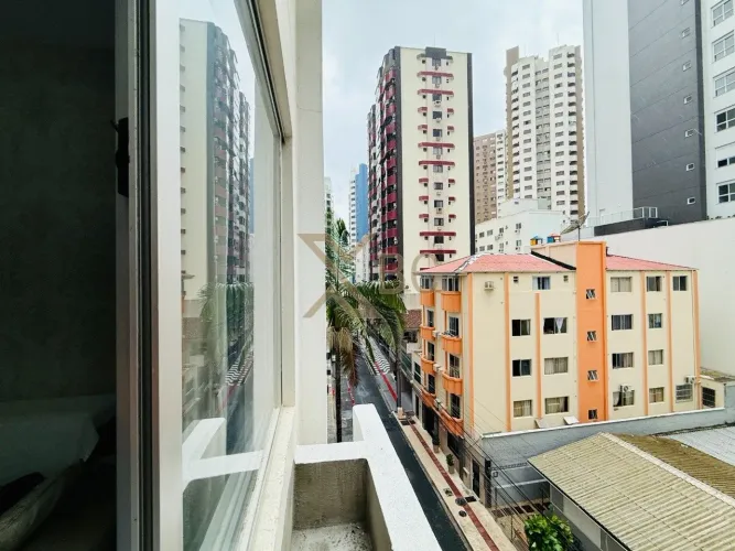 Apartamento 1 dormitório para Venda em Balneário Camboriú, Centro, 1 dormitório, 1 banheir