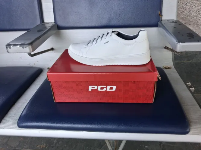 TENIS PEGADA