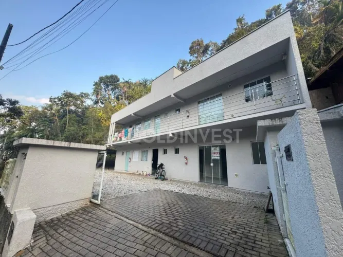 Apartamento com 1 quarto no bairro Azambuja!!!