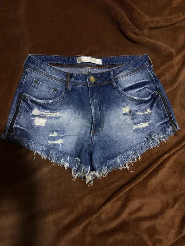 Short Jeans Lança Perfume - Tam: 38
