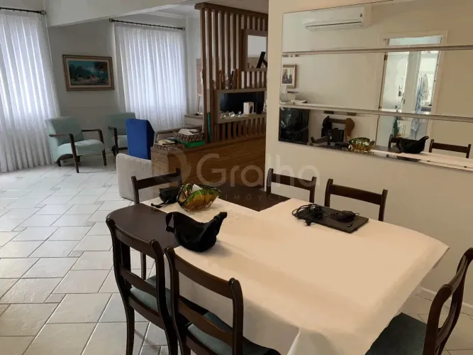Imóvel para venda tem 97 metros quadrados com 2 quartos em Centro - Florianópolis - SC