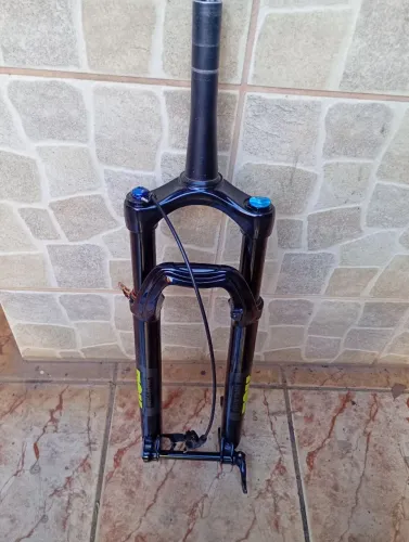 Suspensão Fox 32