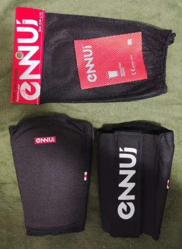 Caneleiras Ennui (S/M)