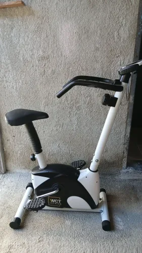 Bicicleta Ergometrica WCT Fitness