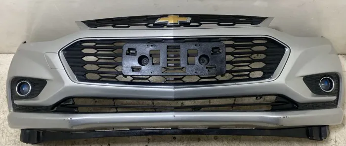 Pára-choque dianteiro chevrolet cruze ano 2018 19 20 dúvidas * ou *
