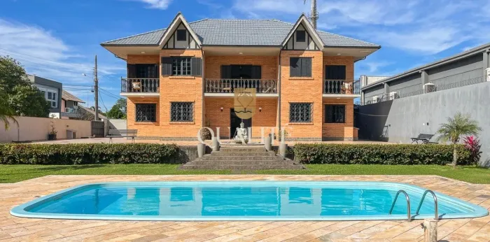 CASA LUXUOSA COM PISCINA E GOURMET