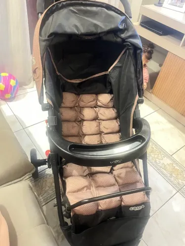 Carrinho de bebê cosco