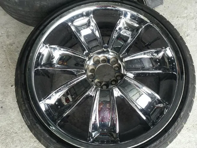 Roda aro 20 Estrela Cromada com Pneu 225 35 20 novos Honda New Cívic