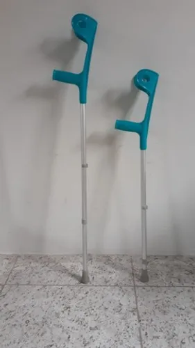 Par de Muletas ( Novinha )