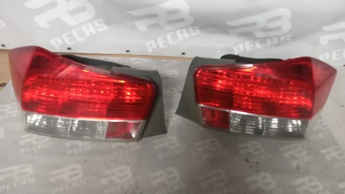 Lanterna Honda city 2010 ate 2012