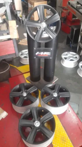 jogo de rodas golf aro 16x6,5 5x112 et46 preta fosca seminova