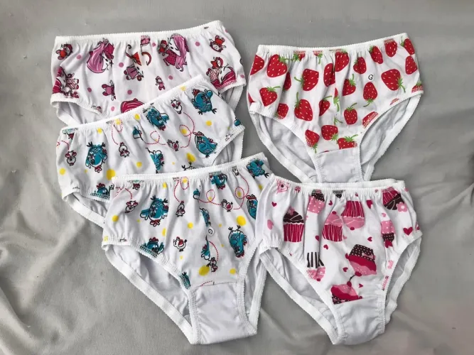 Kit Calcinhas infantil (G)