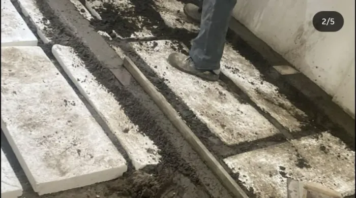 Piso de Isopor contra piso