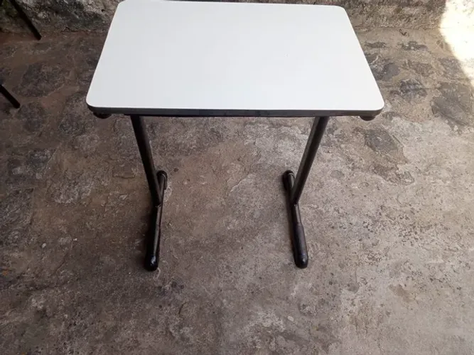Mesa escolar adulto professor 