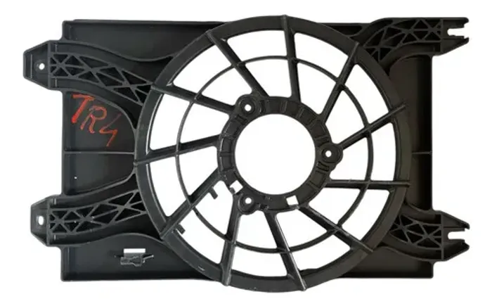 Defletor Radiador Pagero Tr4 2005 A 2015