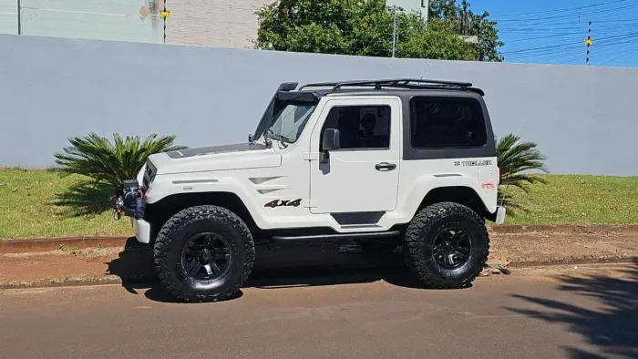 Troller T-4 4X4 3.2 TGV TDI Cap. Rígida Diesel 2013