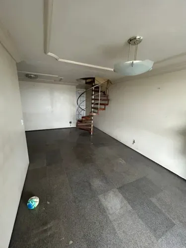 Cobertura Duplex 250m² c/ Piscina 3 Qts sendo 1 Suíte no Condominio Portal da Cidade