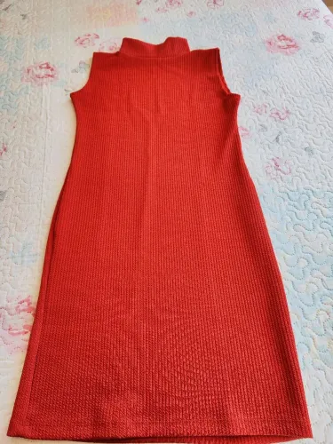 Vendo vestido canelado