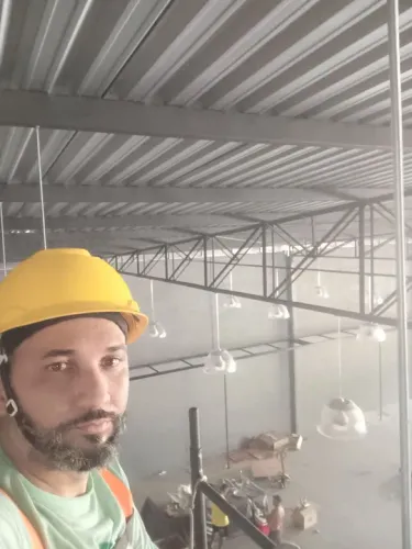 Eletricista residencial e predial de baixa , média e alta atenção: