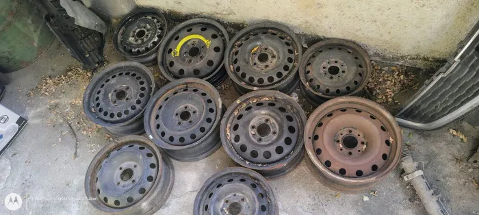 Rodas de ferro para carros