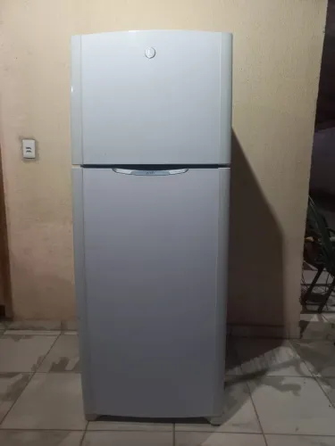 Geladeira GE